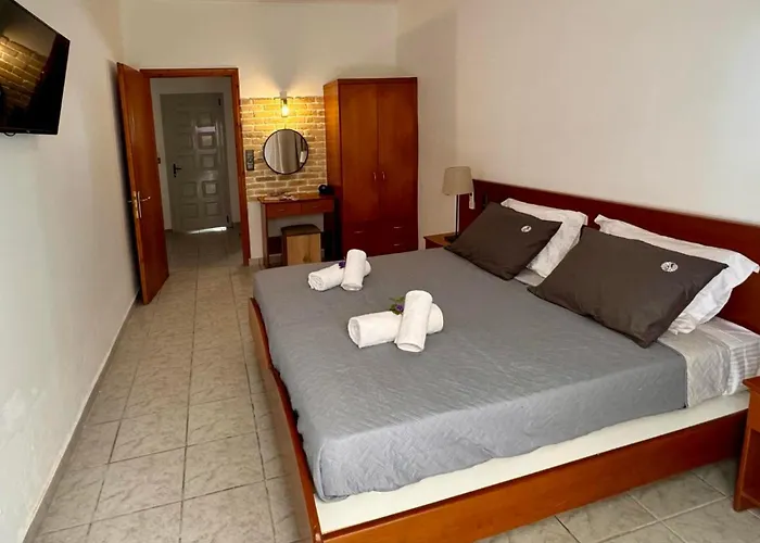 Summerscape And 公寓 *