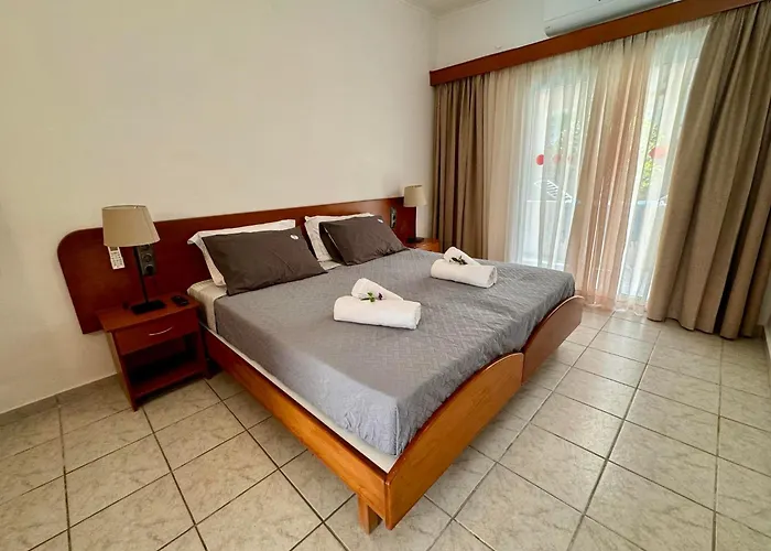 Summerscape And Apartamento Sidárion